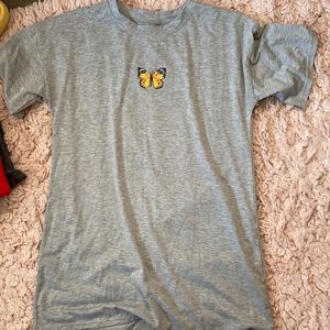 Oversized grey butterfly T-shirt